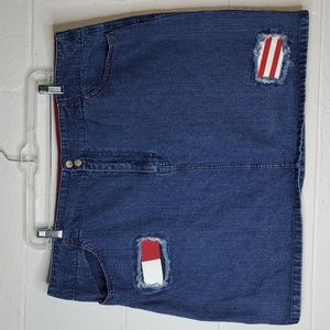 Vintage Tommy Hilfiger Woman Jean Skirt Size 20 Large Logo Patches
